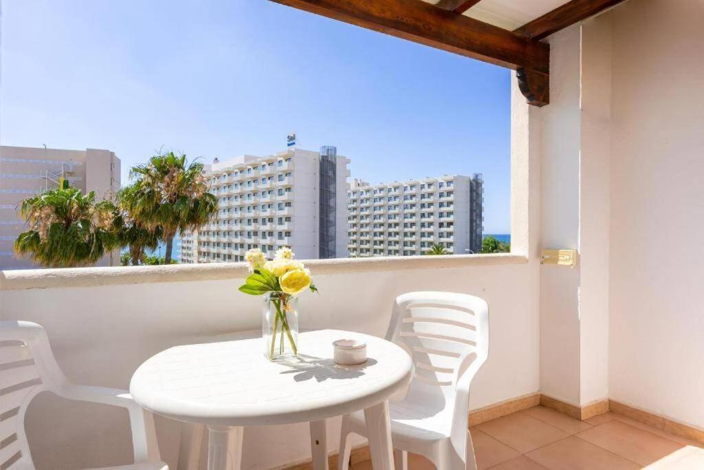 Apartamento Carihuela Front Beach Torremolinos Exterior foto