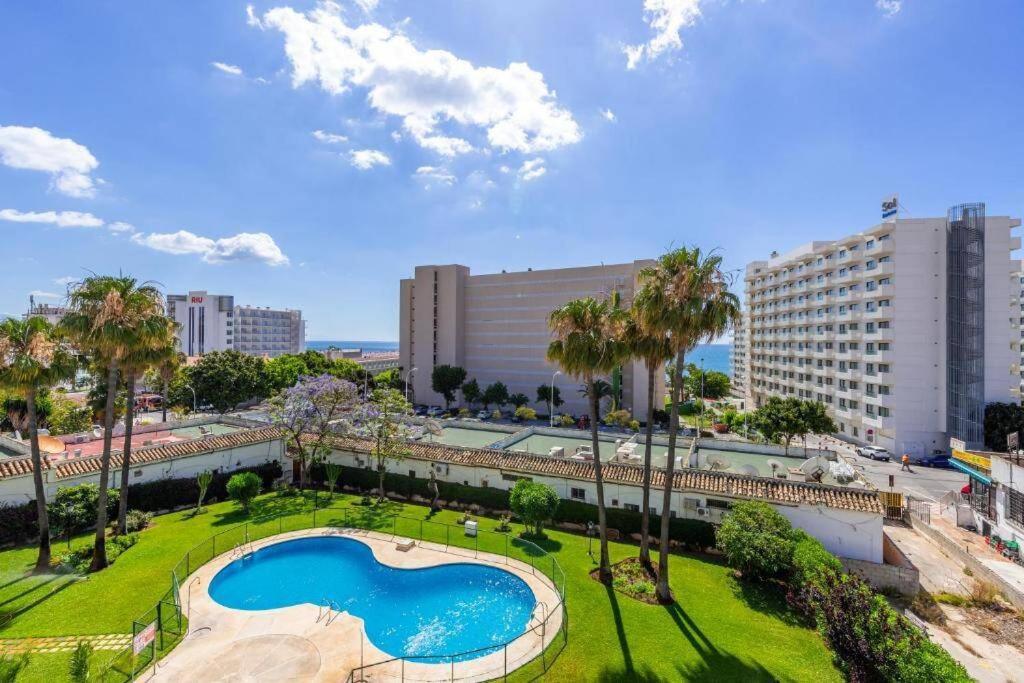 Apartamento Carihuela Front Beach Torremolinos Exterior foto